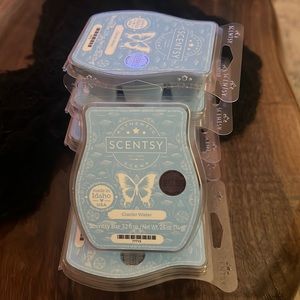 New 7 Full Bars of Scentsy Glacier Water Wax